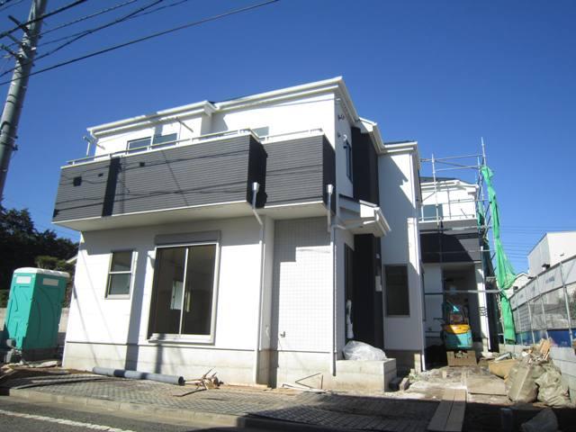 Local appearance photo. Local (11 May 2013) Shooting