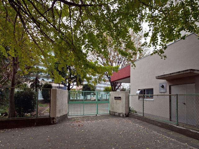 kindergarten ・ Nursery. 788m to the third nursery school Kasuga-cho