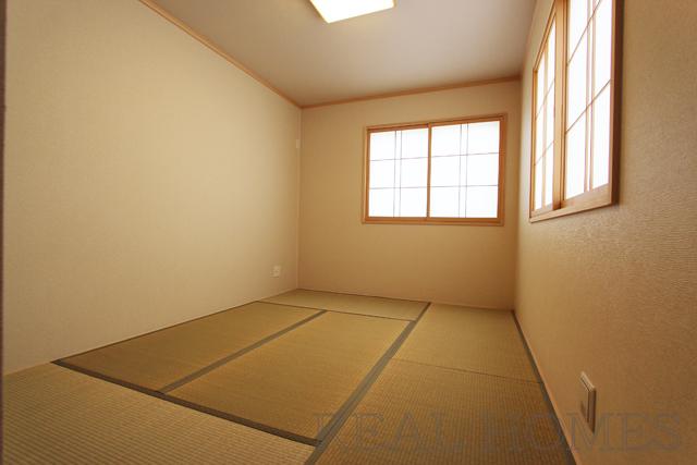 Non-living room. Room (August 2013) Shooting