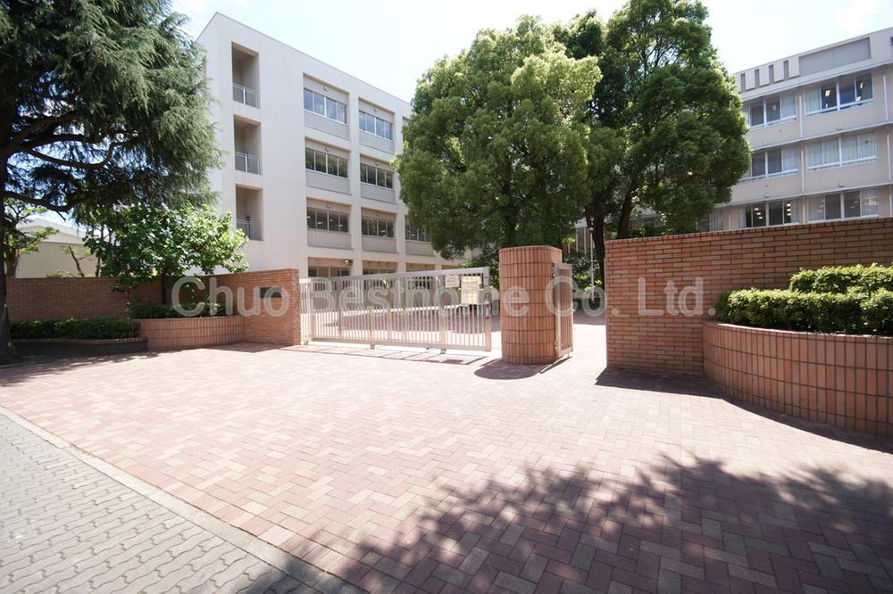 high school ・ College. 652m to Tokyo Metropolitan Shakujii High School