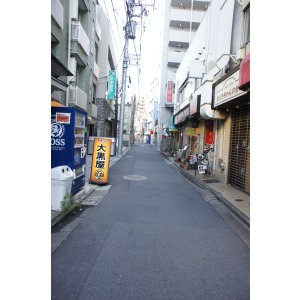 Convenience store. FamilyMart Sakuradai Station store up to (convenience store) 127m