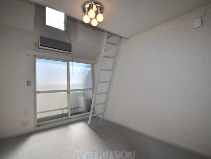 Other room space
