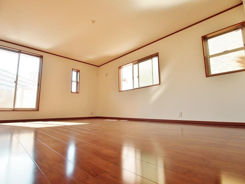 Living. From model building