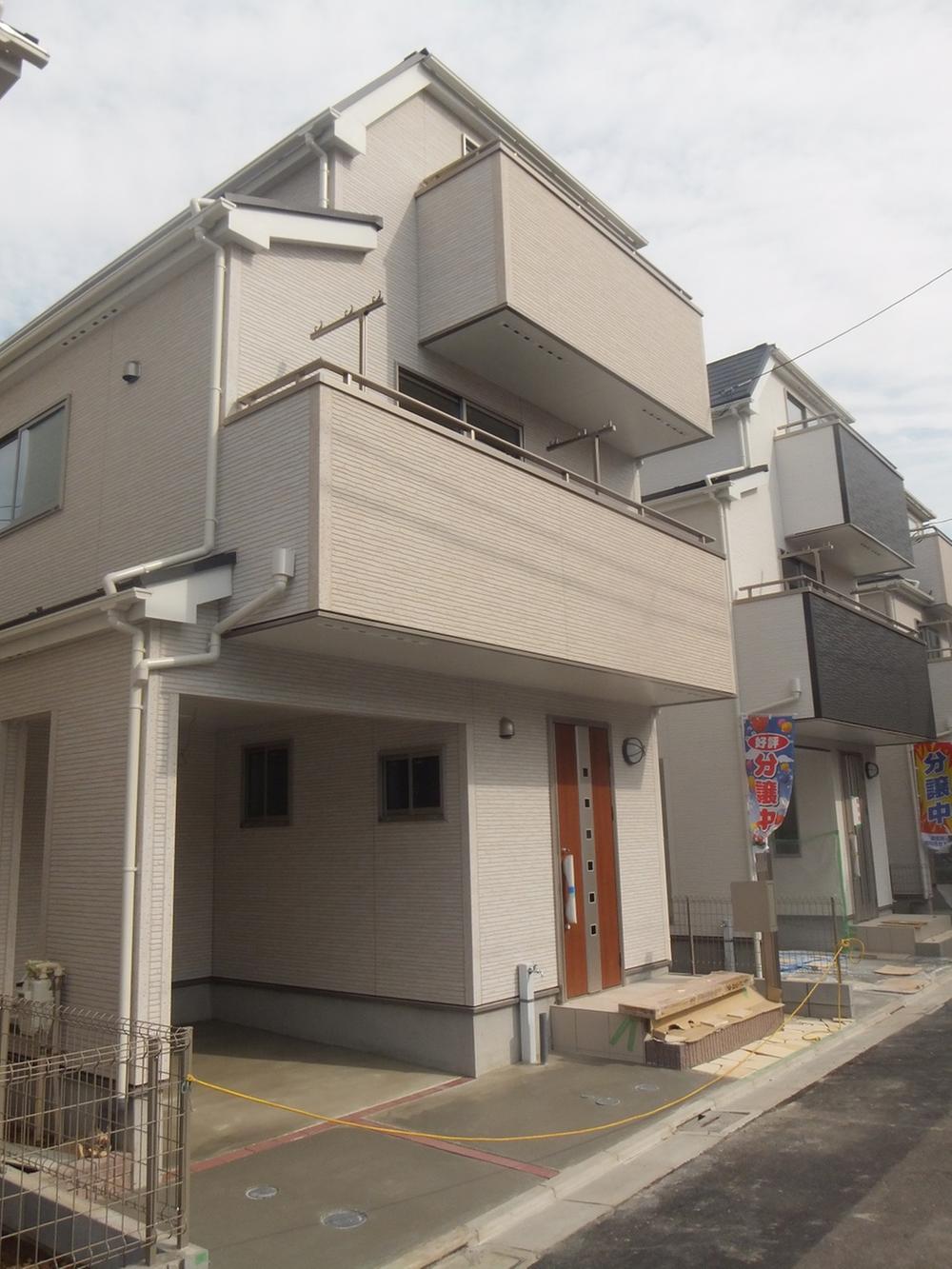 Same specifications photos (appearance). Example of construction