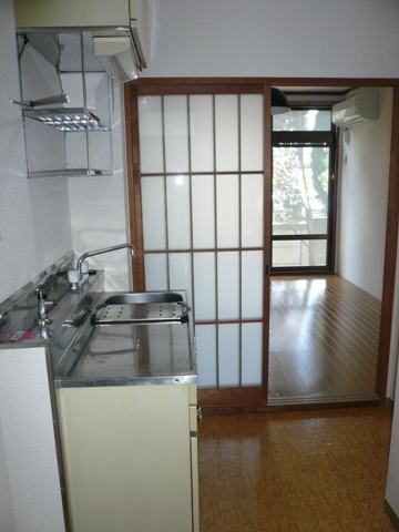 Kitchen. Bright kitchen space