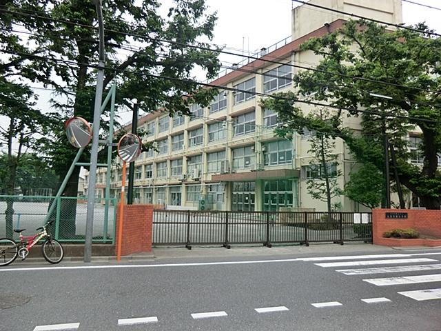 Primary school. Oizumigakuen until elementary school 560m Oizumigakuen elementary school