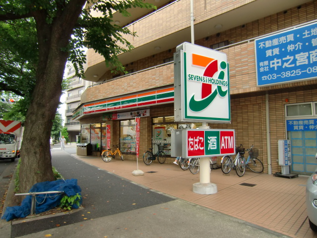 Convenience store. Seven-Eleven Nerima Kasuga-cho 6-chome up (convenience store) 510m