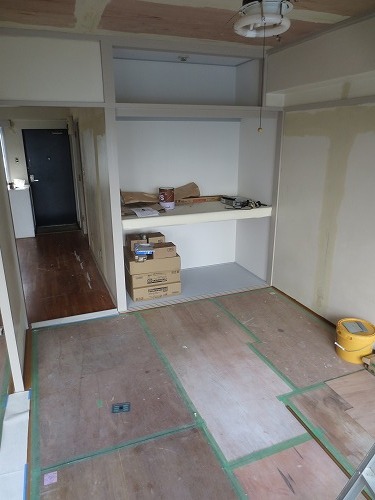 Other room space. Western-style during the renovation