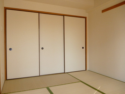 Other room space. Japanese-style room 6 tatami rooms