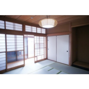 Living and room. Japanese-style room 8 tatami (first floor)