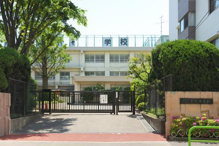 Junior high school. 1019m to Nerima Tatsunaka village junior high school