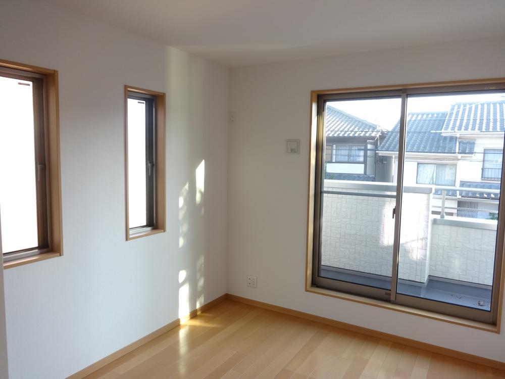 Non-living room. Indoor (10 May 2013) Shooting