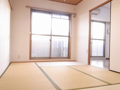 Living and room. Japanese-style room 6 Pledge (reference photograph of another in Room)