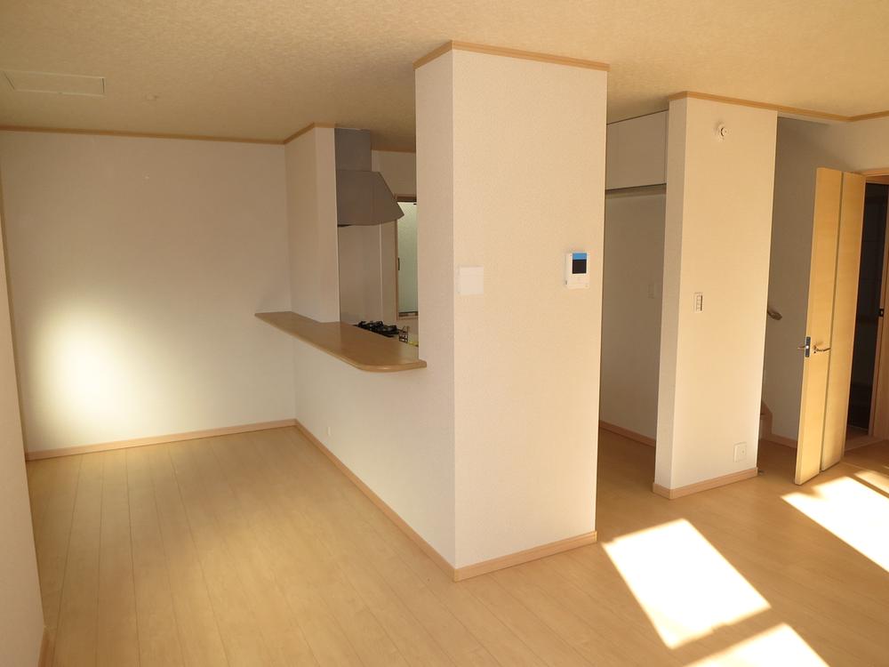 Living. Local (12 May 2013) Shooting