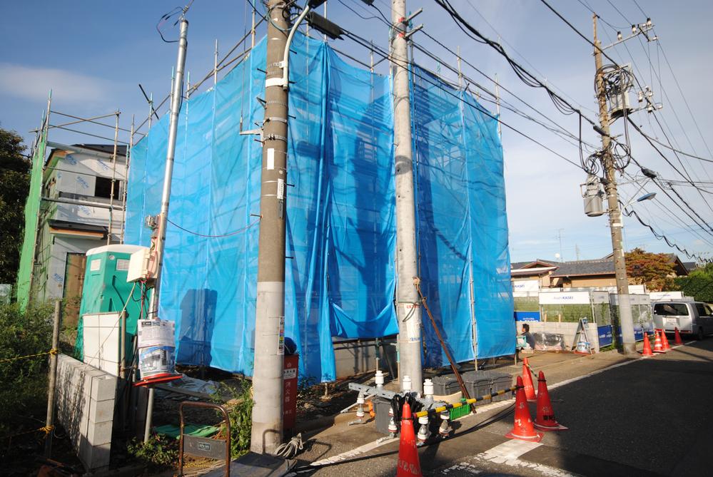 Local appearance photo. Local (10 May 2013) Shooting