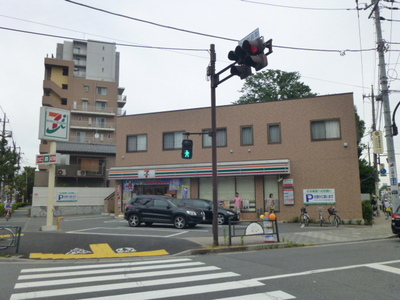 Convenience store. Seven-Eleven Nerima Toyotamanaka 2-chome up (convenience store) 150m