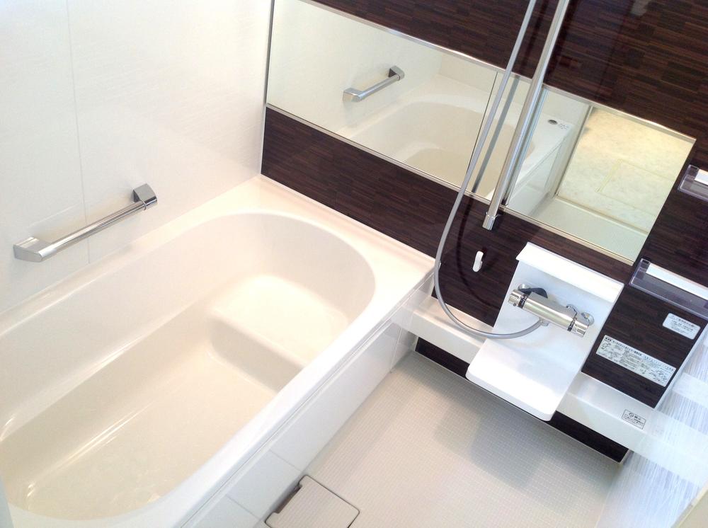 Same specifications photo (bathroom). Same specifications