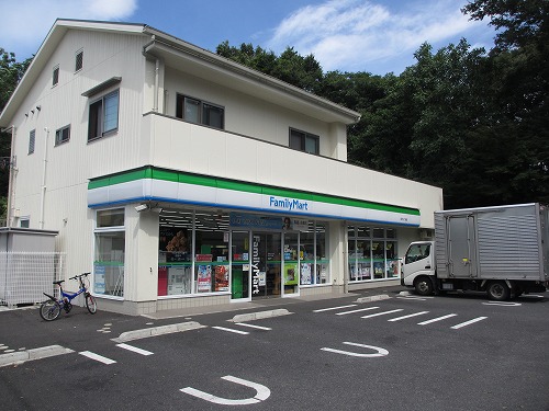 Convenience store. FamilyMart Hazawa Sanchome store up to (convenience store) 99m