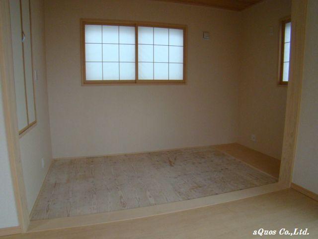 Non-living room. Indoor (12 May 2013) Shooting