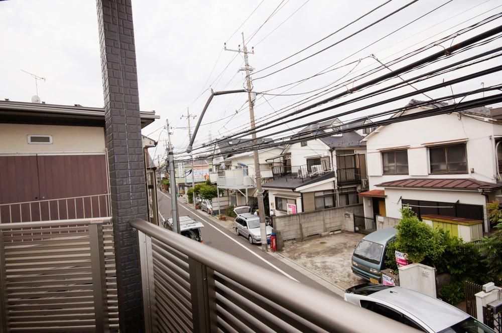 View photos from the dwelling unit. It is the tallest building there is no environment around.