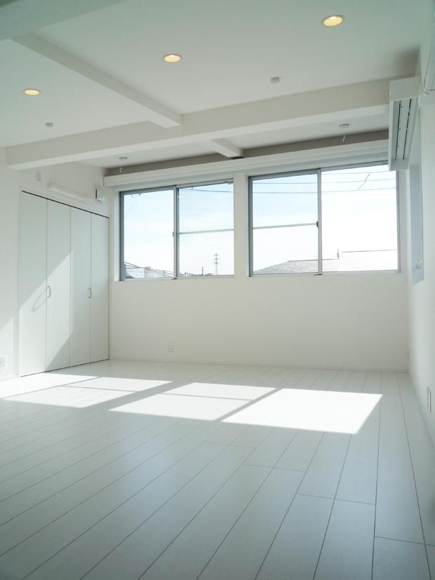 Non-living room. ■ 3F: Western-style