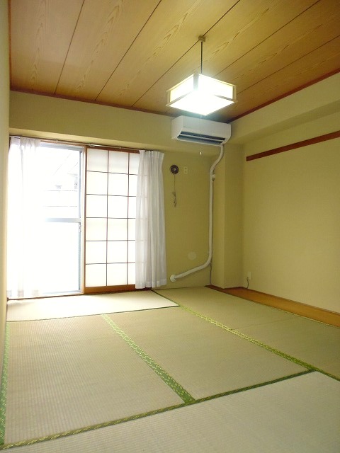 Other room space