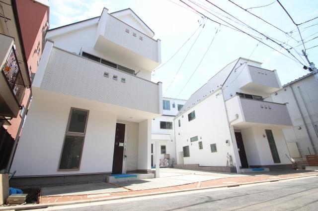 Same specifications photos (appearance). Building construction cases