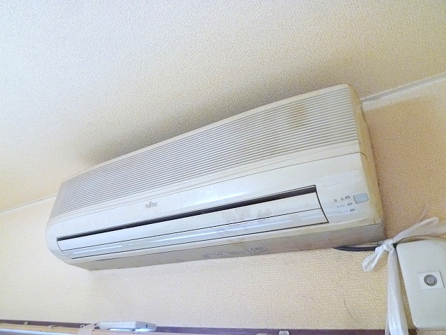 Other. Air conditioning Installed