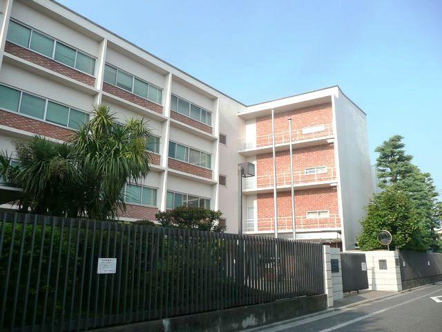 library. Musashino Academia Musicae library Ekoda 1095m to campus