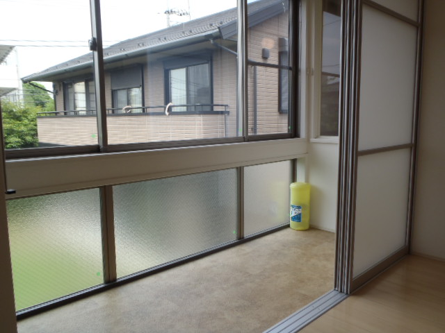 Balcony. Spacious balcony