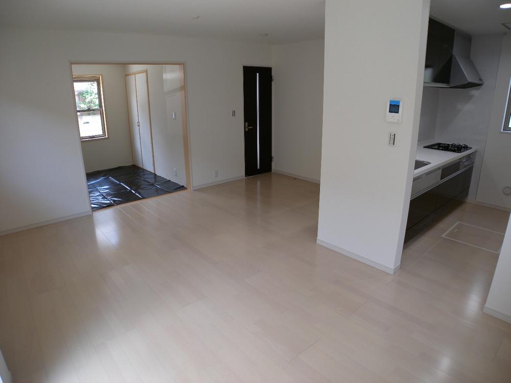 Living. Indoor (July 2013) Shooting