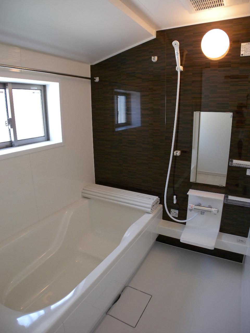 Bathroom. Indoor (July 2013) Shooting