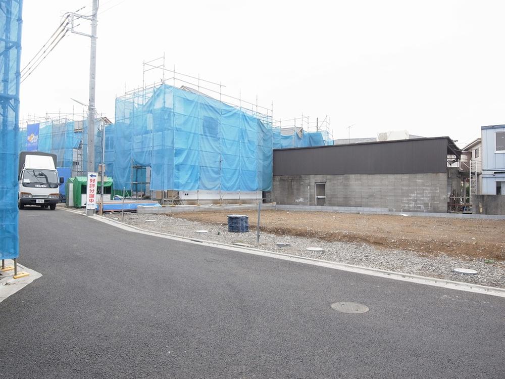 Local photos, including front road