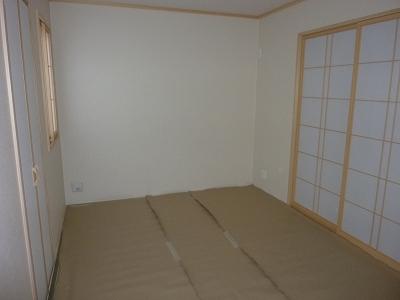 Non-living room. Indoor (12 May 2013) Shooting