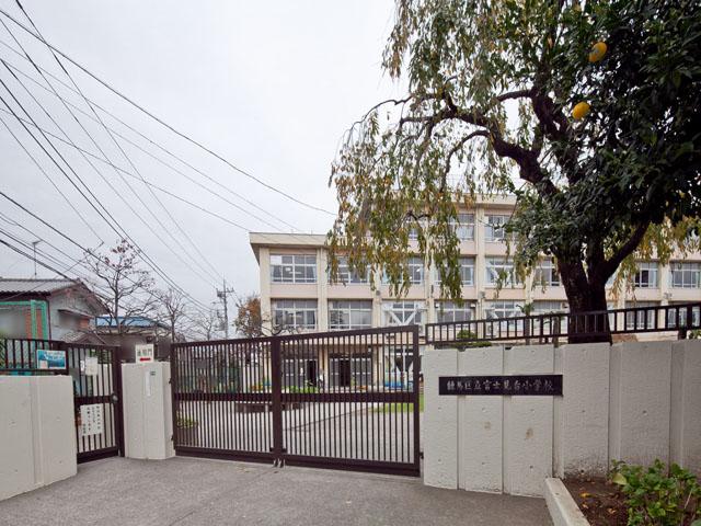 Primary school. 475m to Nerima Fujimidai Elementary School