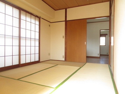 Living and room. Japanese-style room 6 Pledge