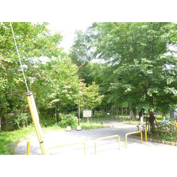 park. Sekimachikita 43m to Chome green space (park)