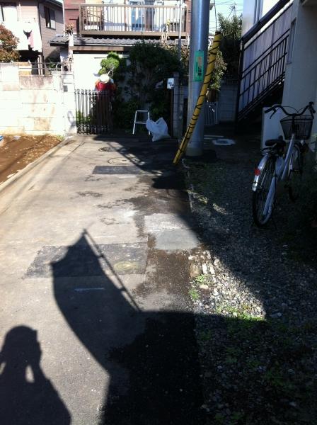 Local photos, including front road. Local (11 May 2013) Shooting