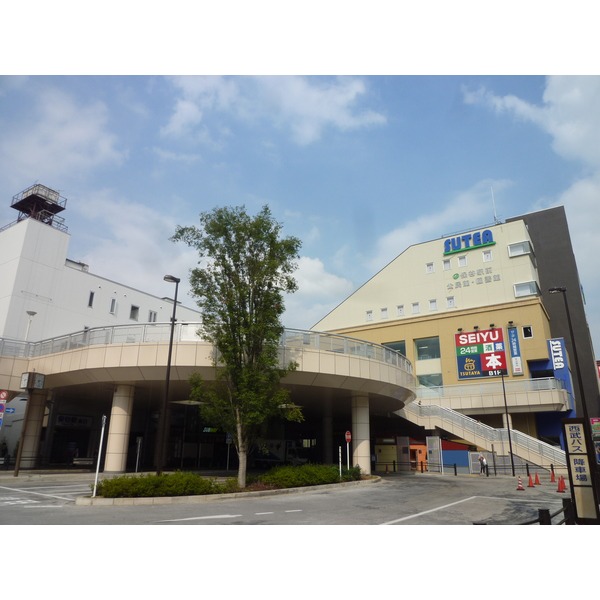 Supermarket. Seiyu Hoya store up to (super) 227m