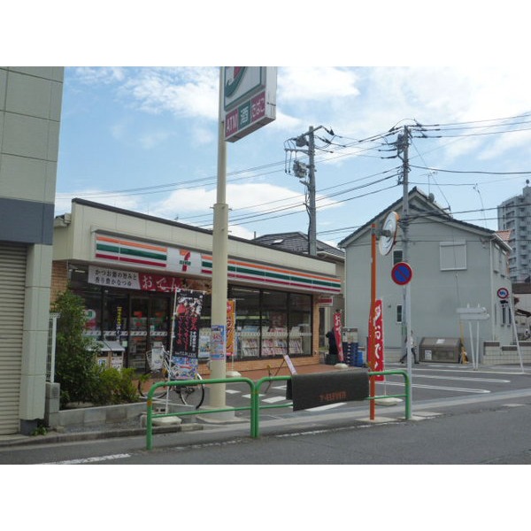 Convenience store. Seven-Eleven Nerima Hoya Station Higashiten (convenience store) to 154m