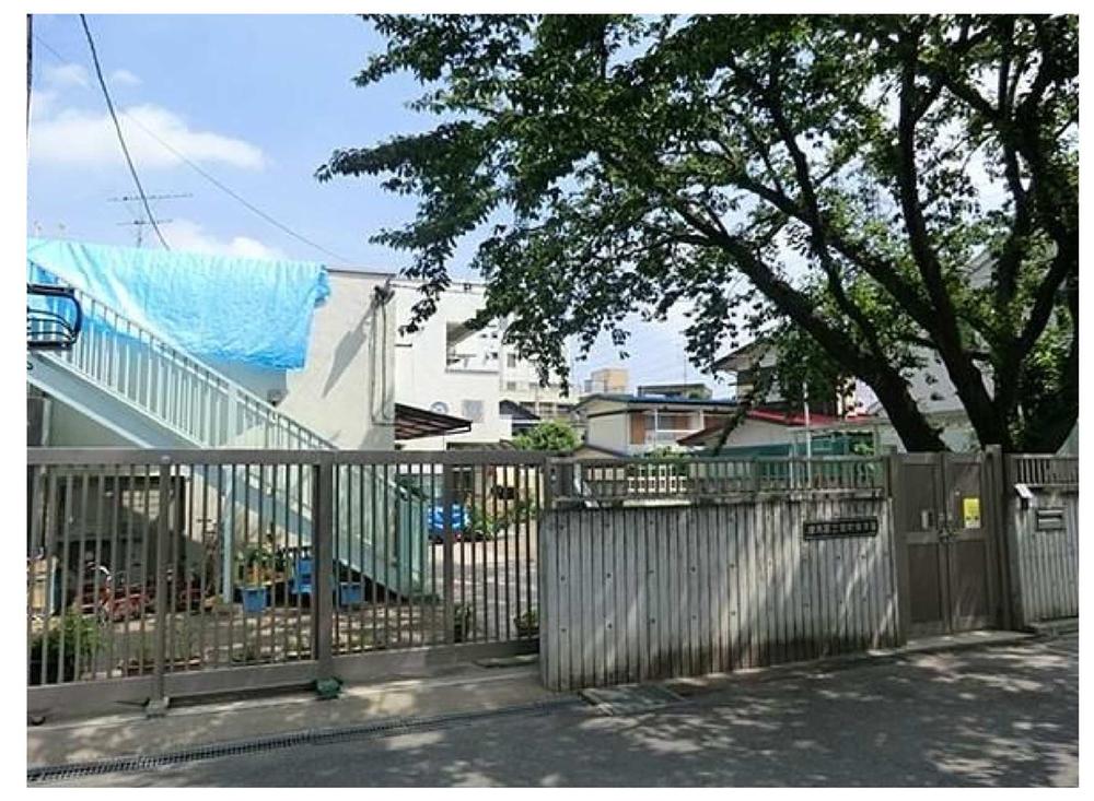 kindergarten ・ Nursery. Seki, Mie to nursery school 380m