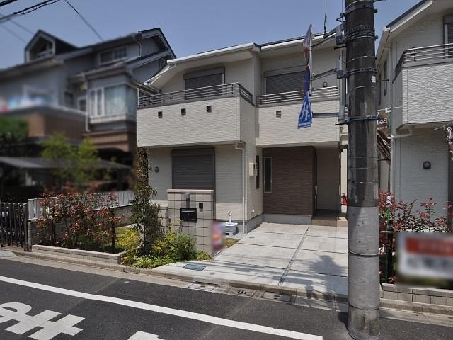 Local appearance photo. Building 3 Finished already