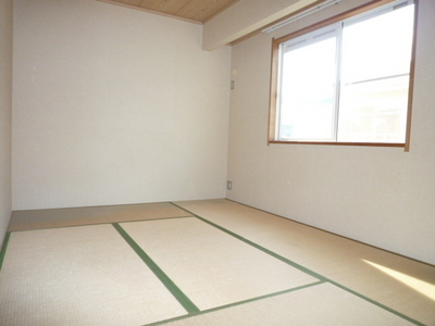 Living and room. Japanese-style room 6 quires