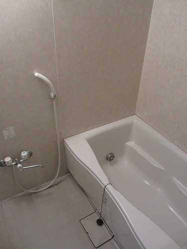 Bath. Bathroom with additional heating function