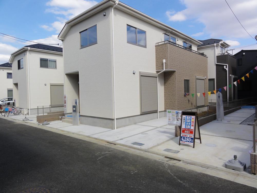 Same specifications photos (appearance). (1.2 Building) same specification appearance