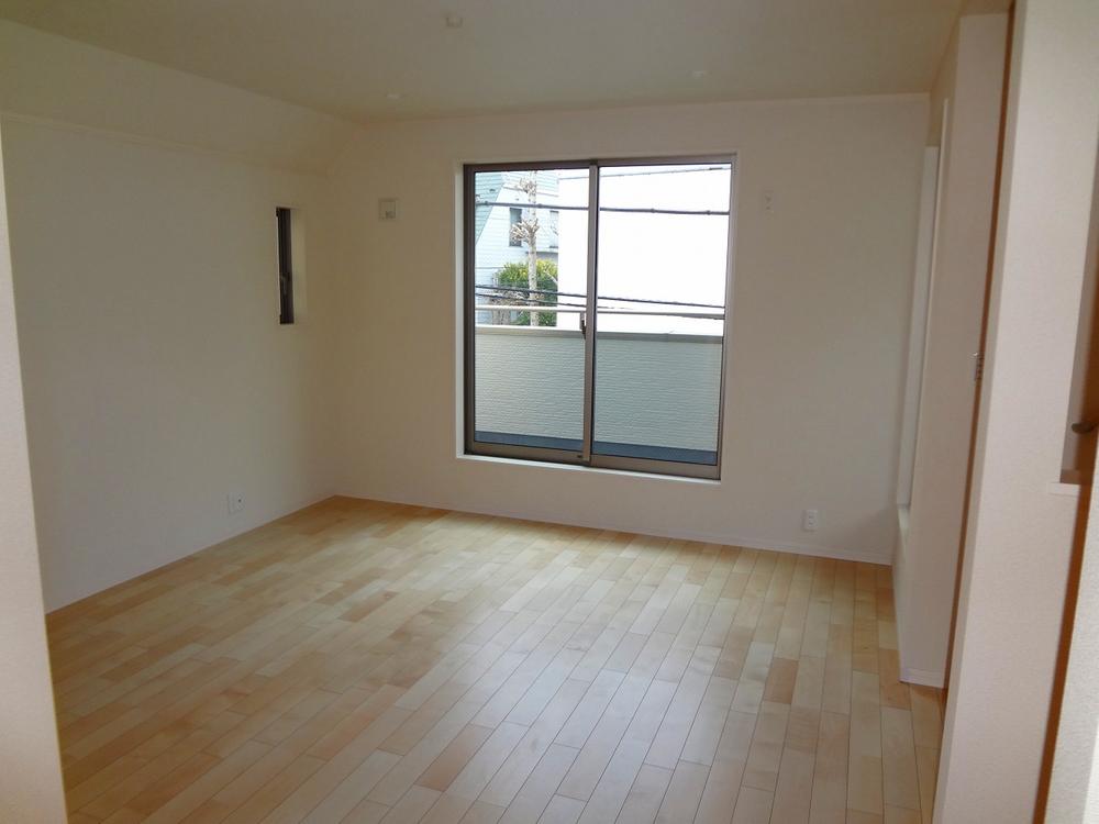 Same specifications photos (Other introspection). Western-style construction cases