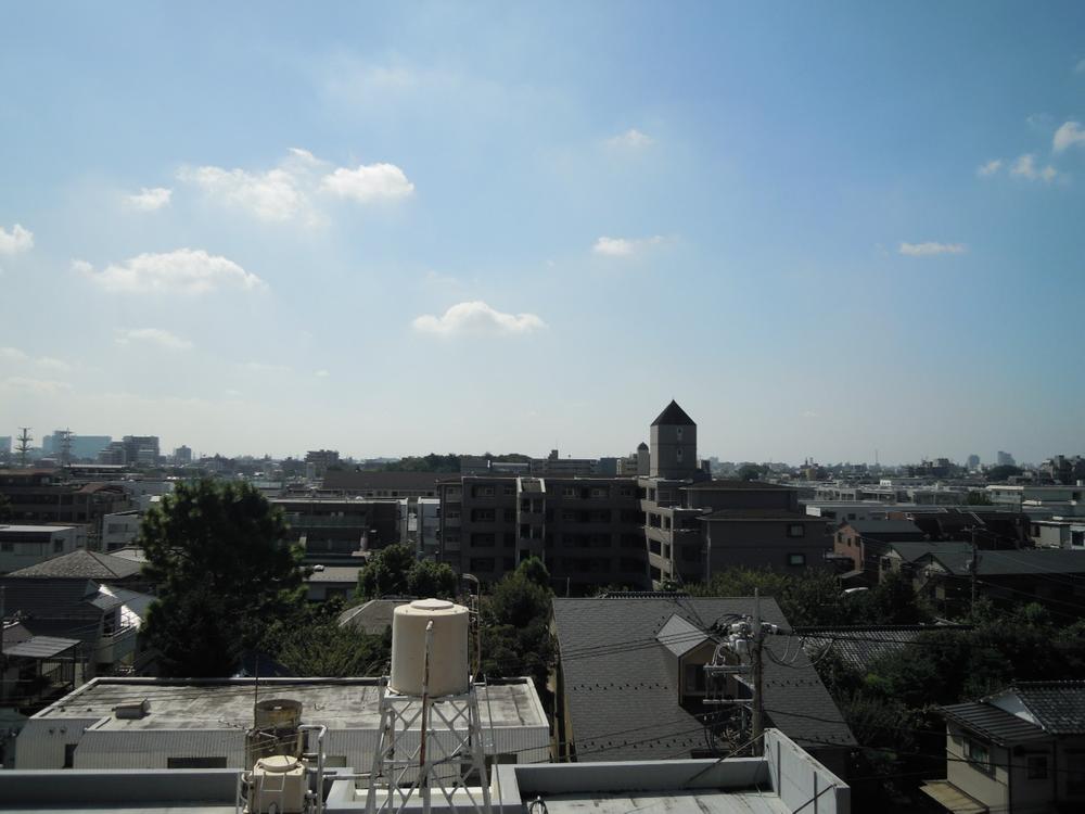 View photos from the dwelling unit. View from the site (November 2013) Shooting 180-degree panoramic view