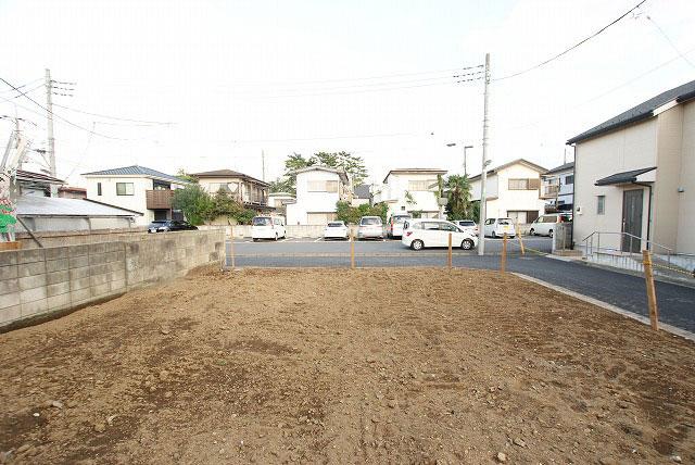 Local land photo. Local (11 May 2013) Shooting