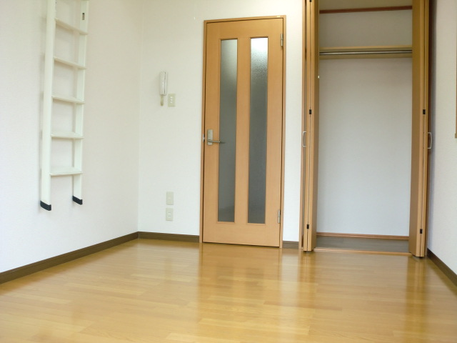 Other room space