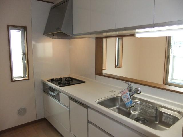 Same specifications photo (kitchen). Same specifications